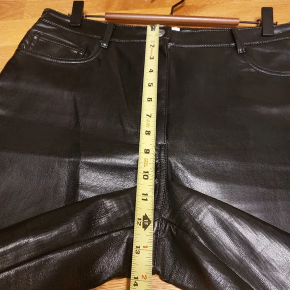 Wilfred Aritzia 'The Melina Pant' Black Vegan Leather High Rise Trousers sz 10